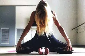 跟着身体的律动去舒缓，身体不紧张了，人也清爽了图片