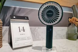 ORICO小风扇：风大静音，价格有点低，走到哪凉爽到哪图片