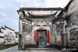 农村传统建房：门楼靠左别靠右，堂屋靠前别靠后，这是什么讲究？图片