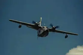 「模玩分享」献膝盖 | 攒几百个易拉罐打造一架格鲁曼信天翁​图片