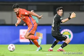 首支争冠队诞生！鲁能提前3轮锁定席位，上港争冠核心外援归来图片