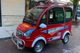 美国男子网购中国老年代步车，收件后直呼太值了图片