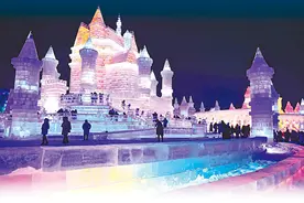 就酱吃饭，蘸酱吃菜，可能非东北莫属了图片