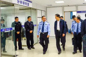 李翔到平南调研当前重点工作图片