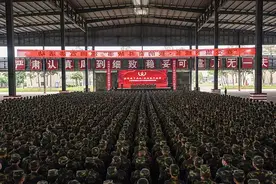 “兵王”来了 | “班长，您入伍时，我才刚出生！”图片