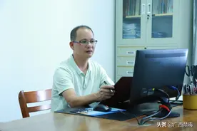 临危受命不改初心，力挽狂澜不辱使命——记河池市宜州区委政法委副书记、禁毒办副主任梁宪武图片