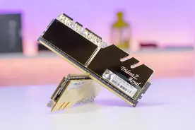镶……镶钻的内存条？芝奇皇家戟DDR4套条开箱！视频封面