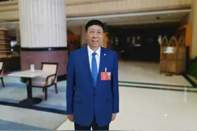 全国人大代表、新华锦集团董事长张建华：“六稳”“六保”助力外贸行业重返正轨图片