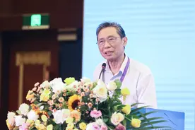 钟南山与妻子恩爱57年真相曝光：请告诉孩子，结婚一定要看家境图片