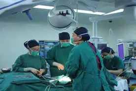 分娩通常会用到4种产具，最后一个很特别，希望孕妈一个也用不上图片