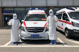 转运在抗疫一线——唐山工人医院4名同志参加石家庄正定国际机场转运国际旅客工作纪实图片