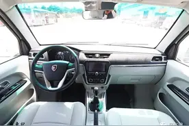 途酷金杯小海狮，10.8万同时拥有房和车，你爱了吗？图片