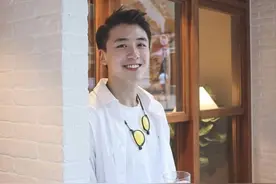 又一高颜值星二代正式出道做艺人，拥有混血血统，家族基因强大图片