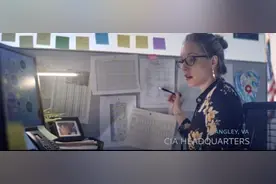 疫情影响，CIA网上打广告招间谍图片