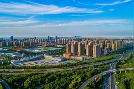 烟台开发区管委与中铁十局、中铁六院签约 两个合作项目同步揭牌图片