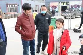 实力派演员王大治在阳信水落坡民俗文化产业园拍电影《牛王》图片