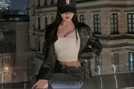 小说：丈夫疑心妻子出轨，偷偷在电脑里装病毒，监控妻子的摄像头图片