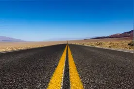十日谈 | 人生正道践初心图片