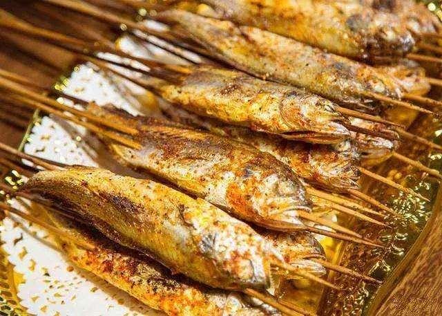 鱼鳞串鸡