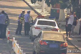 开报废车上路 还携带管制刀具 胆大男子被宝坻交警及时查获图片