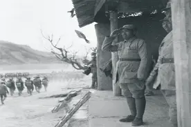 红军一个师到底有多少人？为何没有出现红4军团这个编制？图片