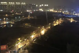 夜晚的太原长风商务区——静谧美丽图片