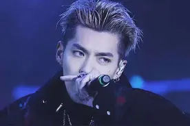 吴亦凡为啥不跑回加拿大？图片