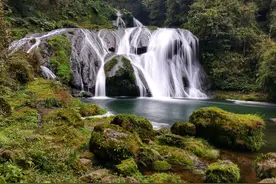 开阳永温滴水岩，沿河瀑布连连，是一条徒步的溯溪好线图片