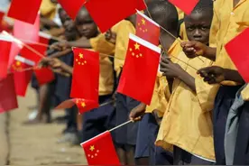 外国人如果加入中国国籍，身份证上写的是什么民族？真是大开眼界图片