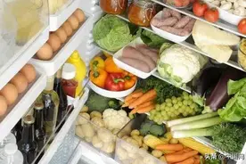 女子喝冰箱剩鸡汤感染脑膜炎，小心“李斯特菌”图片