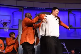 罗斯：姚明根本没资格进名人堂，看看其他NBA巨星怎么说图片
