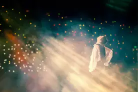 华晨宇贺峻霖合唱《国王与乞丐》，贺峻霖真情表白图片