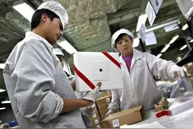 去厂里上班！为备货 iPhone13，富士康将奖金提升至一万元图片