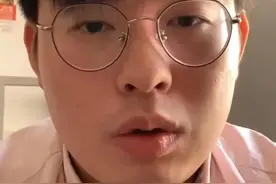 中国男高音在意大利暖心助唱火爆全网，本人回应来了图片