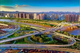 兰州和乌鲁木齐，谁将成为“西北第二城”？图片