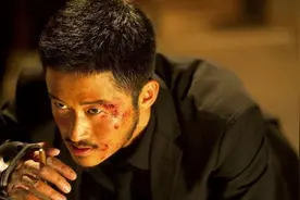 “野人”吴京沉浮史，爆火过后，就这样“坑”了自己图片