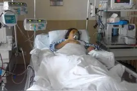 老婆一边做开颅手术一边做剖腹产手术，儿子的生日成了老婆的祭日图片