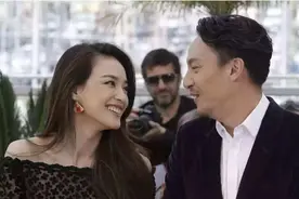 张震近照曝光，满脸胡茬脸颊凹陷，一代男神终落下序幕图片