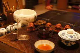 长沙65岁老人长期喝浓茶致重度贫血，这5类人群不适宜喝茶图片