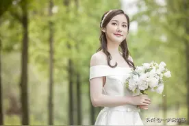 夫妻久别重逢是否最想搂搂抱抱？听听3个女人的心里话图片