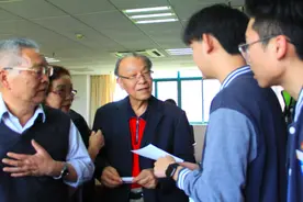 毕业60年重返浦东校园，来听听跨越一甲子的对话图片