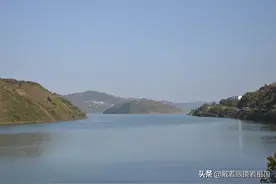 它是历史著名的古战场，岛上住民据说都是我国“战神”的后代图片