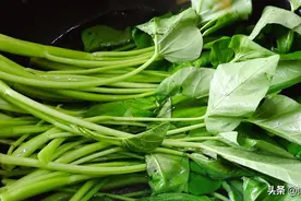 不用炒，无油烟，这道空心菜做法适合大热天，吃着清爽不油腻图片