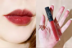 口红选对才有品味，2021最显白的“红茶色”，让你白成一束光图片
