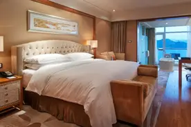 「家居百科」为什么80%的人首选真皮床？原来它有这些优点图片