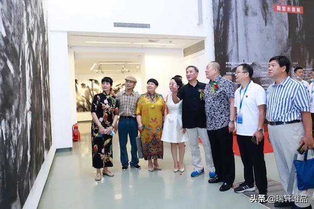 2021年鞠慧北京水墨展受到各界关注引起热烈反响