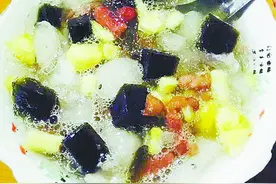@厦门人，做一碗香甜四果汤 阿达子要软糯Q弹——美食达人分享两款消暑饮品做法图片