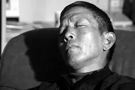 1977年河北一农民睡着后，3次离奇“飞”到千里之外，真相是什么图片