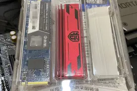 350元500GM2影驰固态硬盘——温度永恒26度反人类散热图片