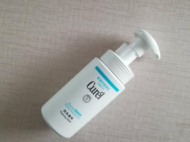 2020年8款巨好用洗面奶，谁用谁变帅